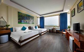 Viet Village Airport Hotel & Restaurants
