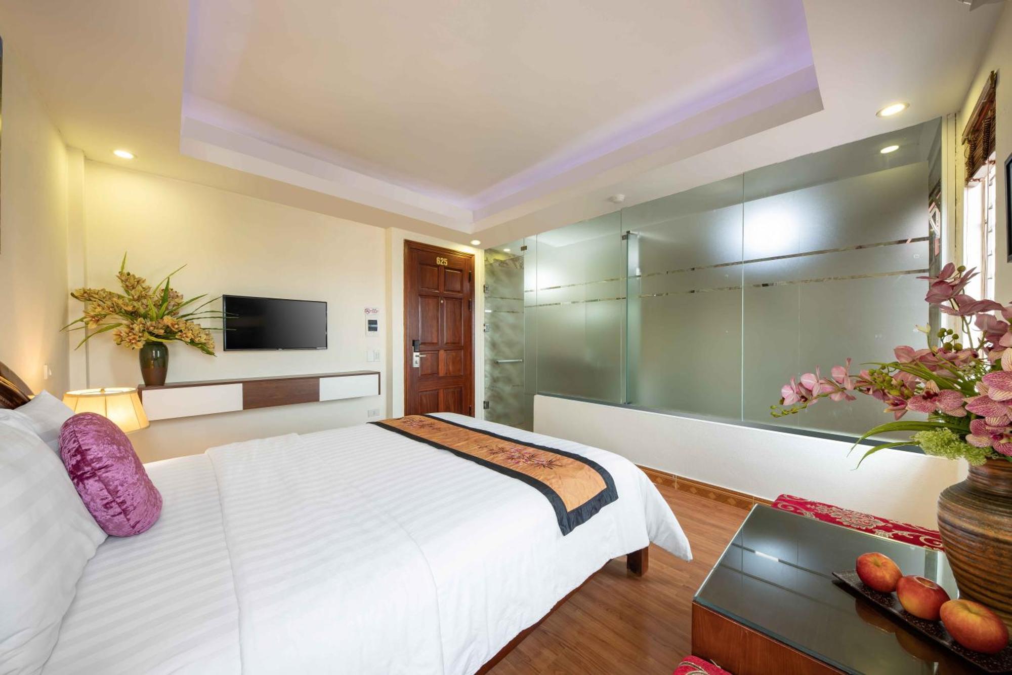 Viet Village Airport Hotel & Restaurants Hanoi Exterior photo